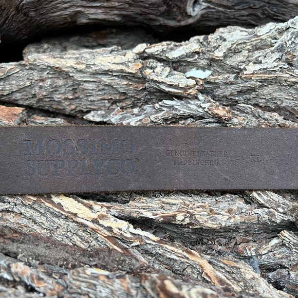 Mossimo Supply Co. Leather Belt - Picture 4 of 6